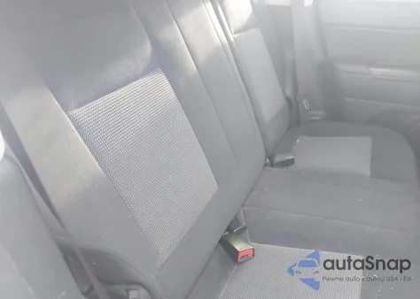 2011 Jeep Compass z USA, uszkodzony, nr VIN 1J4NF1FB7BD134139